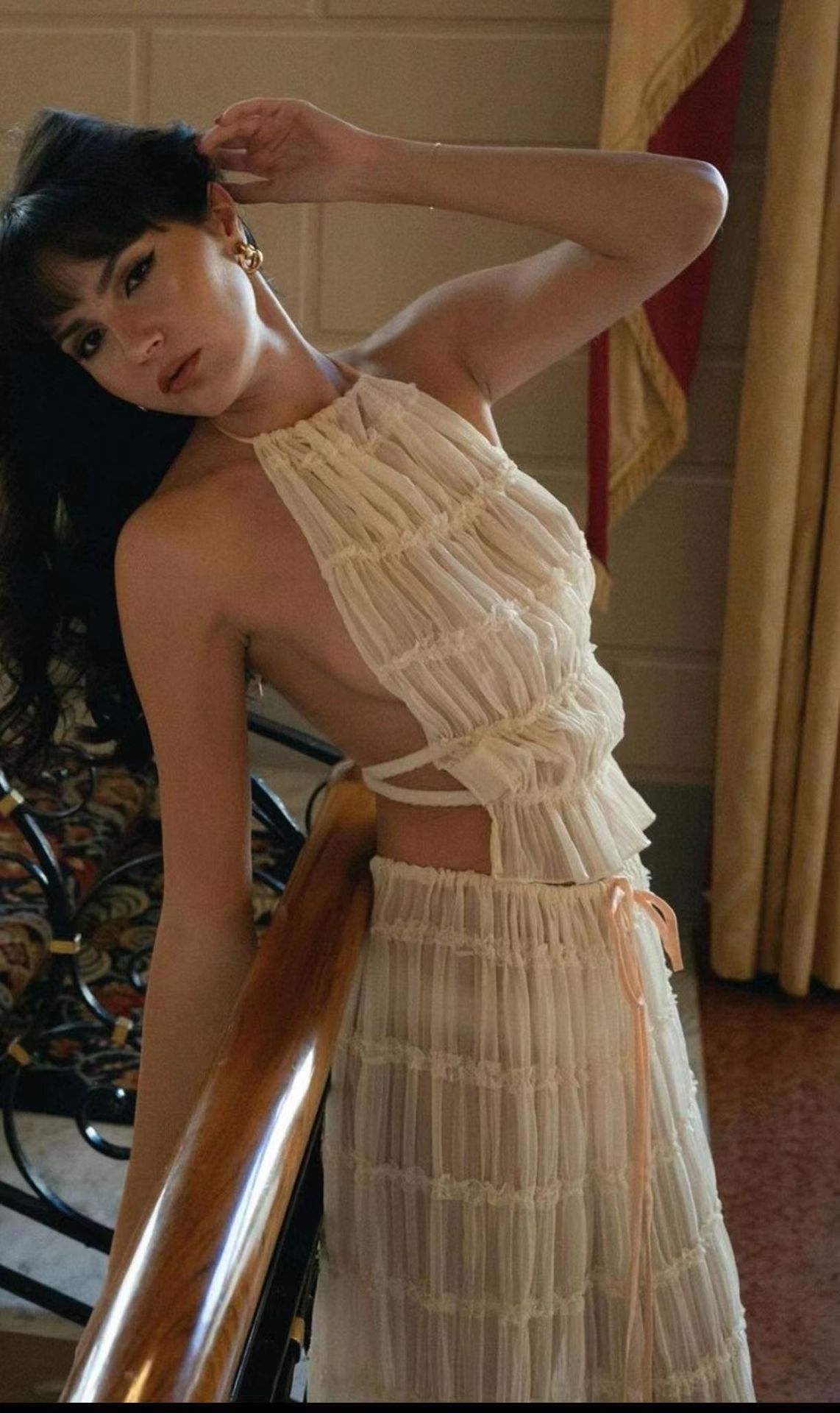 ✨ Ensemble chic : top dos nu & jupe longue